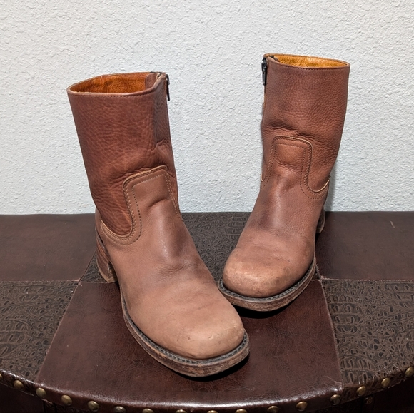 Frye Vintage Short Chestnut Brown Leather Campus Boot size 8 - Picture 1 of 12